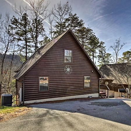 Sevierville Cabin With Hot Tub, Views And Pool Access! Exterior photo