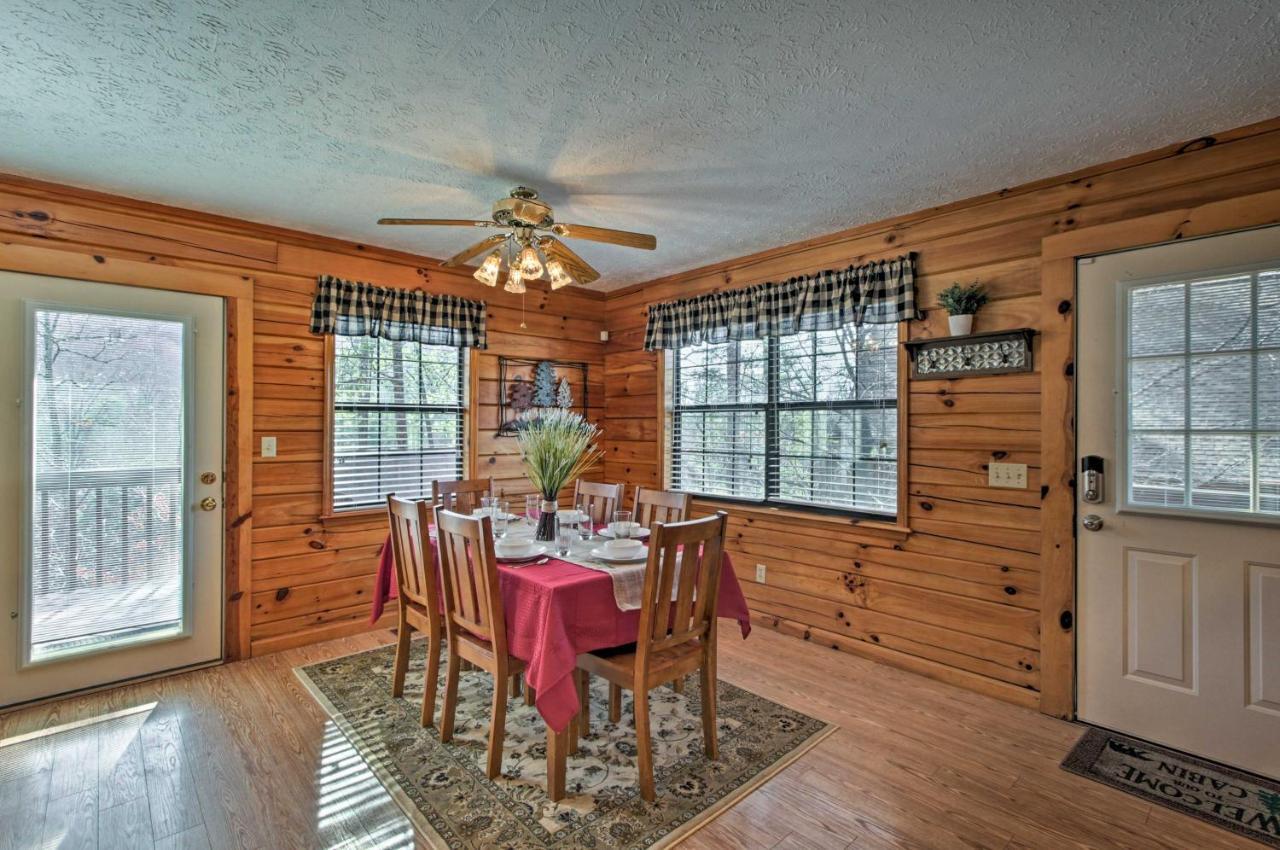Sevierville Cabin With Hot Tub, Views And Pool Access! Exterior photo